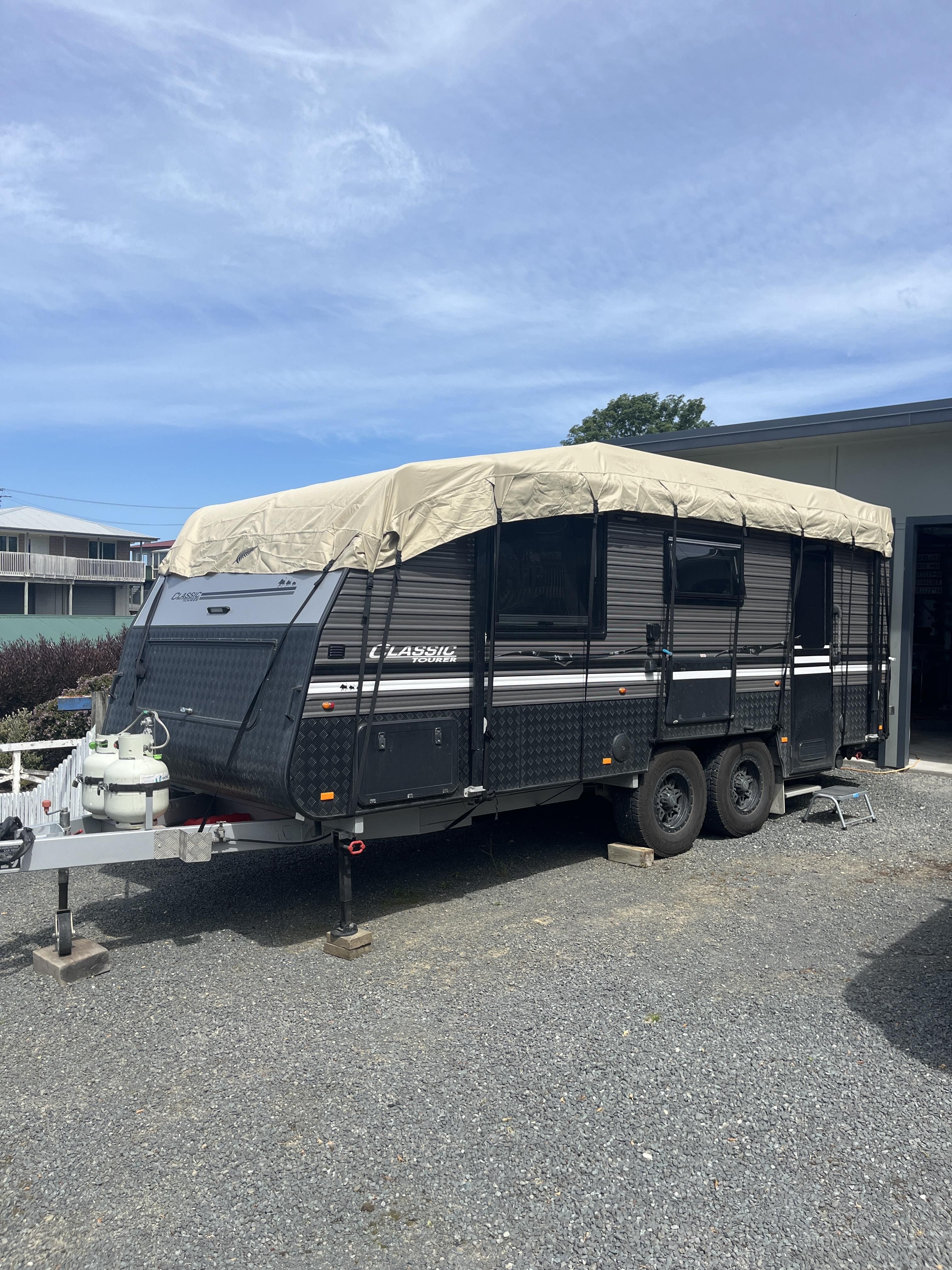 image of Beige caravan roof cover on modern caravan 100