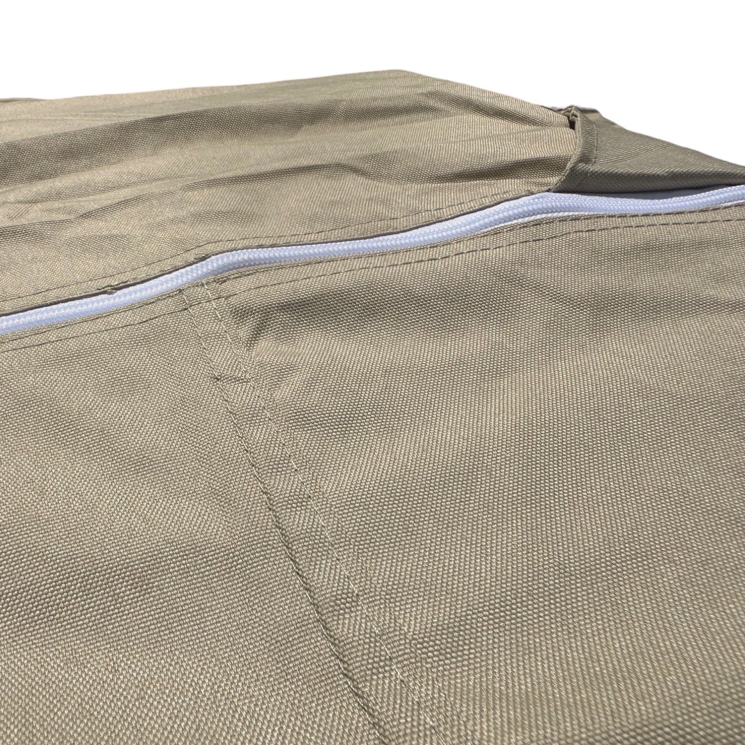 image of double stitched seams and high-quality zips on premium beige  rounded front horse float cover